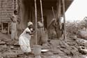 women_husking_rice
